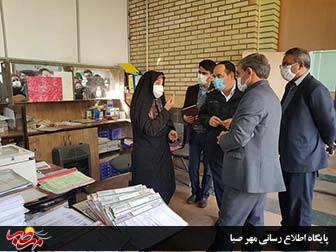 بازدید فرماندار ویژه میانه از مرکز تعویض پلاک خودرو
