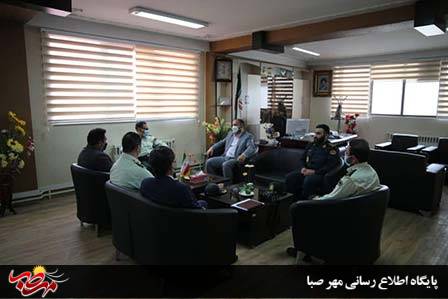 دیدار فرمانده انتظامی شهرستان میانه با رئیس آموزش و پرورش به مناسبت روز معلم