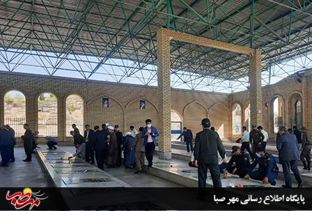 فرماندار ویژه میانه در آیین غبارروبی مزار شهدا