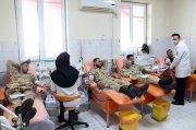 بمناسبت دهه فجر،ارتشیان میانه خون اهدا کردند