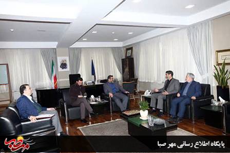 دیدار و جلسه نمایندگان میانه با وزیر فرهنگ و ارشاد اسلامی