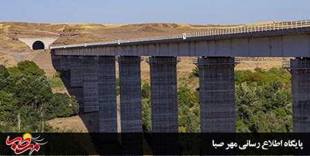 وزیر راه و شهرسازی: پروژه راه آهن تبریز- بستان‌آباد به زودی افتتاح می‌شود