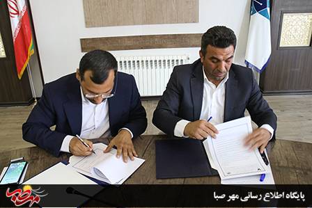 تفاهم نامه همکاری بین دانشگاه آزاد اسلامی میانه با مجتمع فولاد شهرستان امضا شد