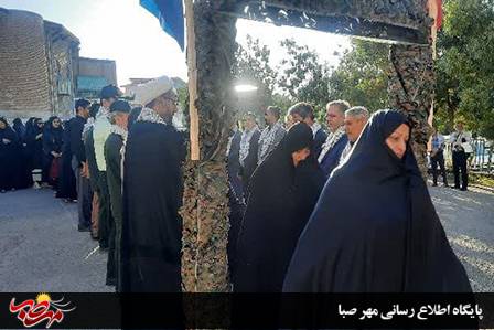 اولین کاروان راهیان نور غرب کشور عزیمت کرد