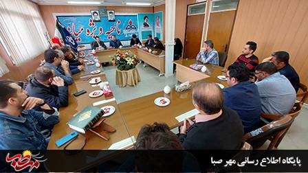 سرپرست فرمانداری در بازدید از شرکت فرآورده های نفتی ناحیه میانه: مردم نسبت به رفتار صادقانه مسئولین، بازخورد مثبت نشان می دهند
