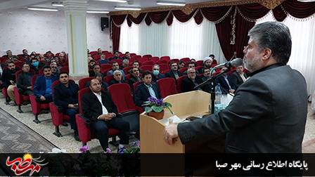 سرپرست فرمانداری ویژه میانه: همه دستگاهها، ویژگی های شغل خود را به جوانان معرفی کنند