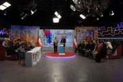 معرفی نفرات برتر هجدهمین جشنواره شعر فجر در صداوسیمای استان آذربایجان شرقی