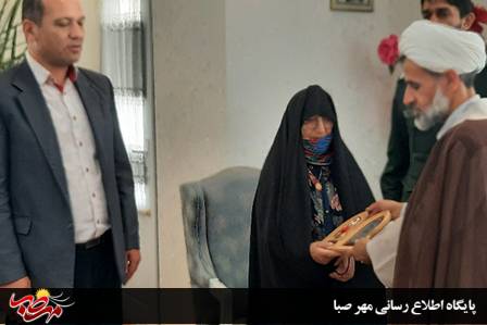 مسئول نمایندگی ولی فقیه سپاه میانه: شهدا هم حیات مادی و هم حیات معنوی به ما بخشیدند