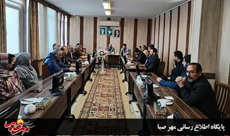 نشست صمیمی فرماندار میانه با هنرمندان شهرستان برگزار شد