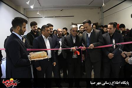آیین افتتاح نمایشگاه نقاشی و دستاوردهای دانشجویی دانشگاه آزاد اسلامی واحد میانه برگزار شد