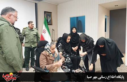 ویلچرهای اهدایی رهبر انقلاب به دست معلولان آذربایجان شرقی رسید