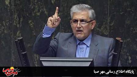 در شأن ملت ایران نیست که گرفتار مشکلات اقتصادی و معیشتی شوند/ مهاجرت بی رویه اتباع به کشور موجب تشدید گرانی شده است