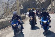 تردد موتورسیکلت های سنگین‌ در معابر روزهای جمعه در جاده میانه میاندوآب و سایر جاده های شهرستان ممنوع است