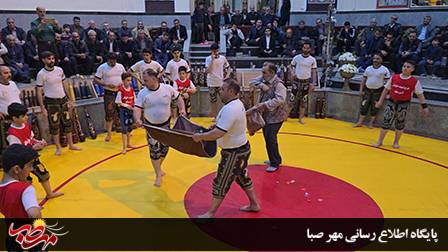 برگزاری مراسم جشن گلریزان با اهدا ۳ میلیاردی توسط خیرین میانه