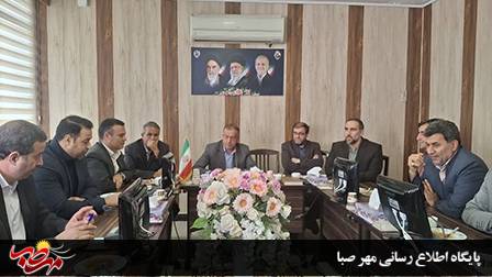 پیگیری رفع موانع آغاز فرایند ساخت گلخانه مدرن و پایانه محصولات کشاورزی در میانه