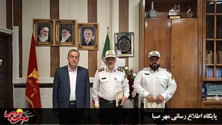 تجلیل فرماندار ویژه میانه از پلیس وظیفه شناس پلیس راه میانه-زنجان