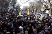 مردم تبریز هشتم دی آخرین میخ را بر تابوت فتنه کوبیدند
