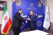 بازدید سرزده فرماندار ویژه میانه از شهرداری و تقدیر از خدمات‌رسانی این مجموعه در شرایط جنگ تحمیلی سوم