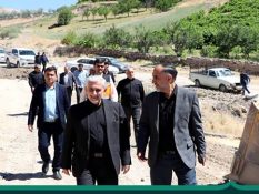 آغاز عملیات احداث راه دسترسی روستای طوق به اتوبان پس از پیگیری‌های اسماعیلی نماینده مردم میانه و ترکمانچای