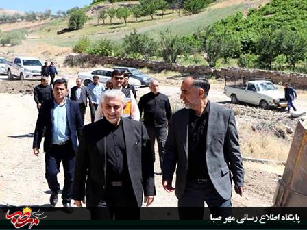 آغاز عملیات احداث راه دسترسی روستای طوق به اتوبان پس از پیگیری‌های اسماعیلی نماینده مردم میانه و ترکمانچای