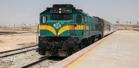 ادامه فعالیت قطار میانه–تبریز در گرو افزایش تعداد مسافران