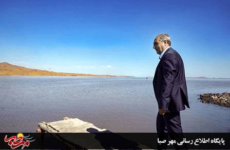 «بازدید سرراهی» سرمست و دریاچه‌ای که خدا «احیاء» کرد!