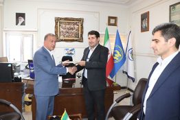 فرماندار ویژه میانه:قدردانی از مدیریت و کارکنان کمیته امداد امام خمینی(ره) در جهت تکریم ارباب رجوع
