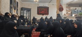 چراغ روضه این خانه ۴۰ سال روشن است