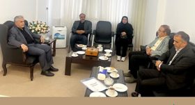 دیدار رئیس کلینیک تأمین اجتماعی شهرستان میانه با اسماعیلی نماینده مردم و عضو کمیسیون اجتماعی مجلس