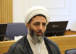 سلیمی مدیر حوزه علمیه میانه:ارتباط صمیمی امام جماعت با نسل نو، کلید جذب جوانان به مسجد است